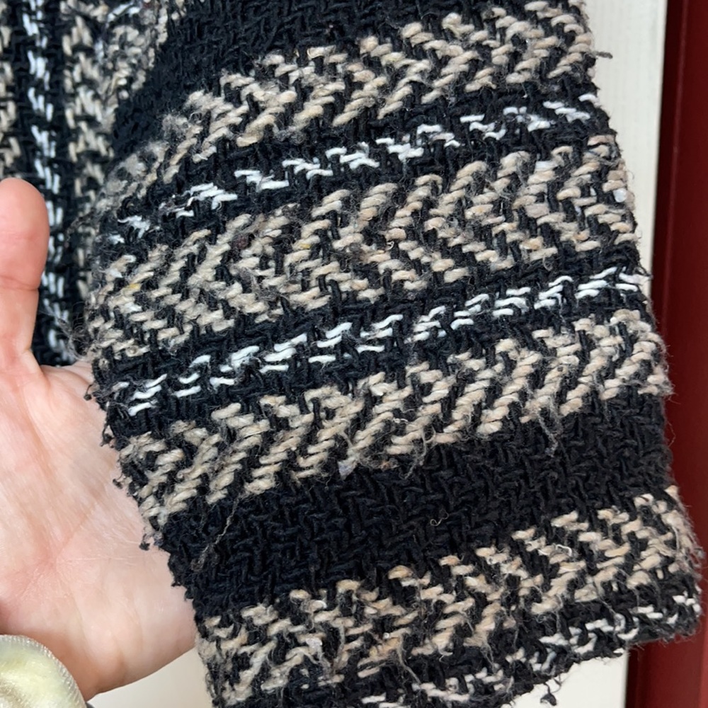 Pullover - Picture 7 of 8